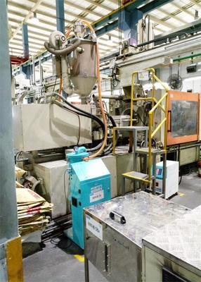 Plastik pelet taşımak için PLC kontrollü otomatik yükleyici makine