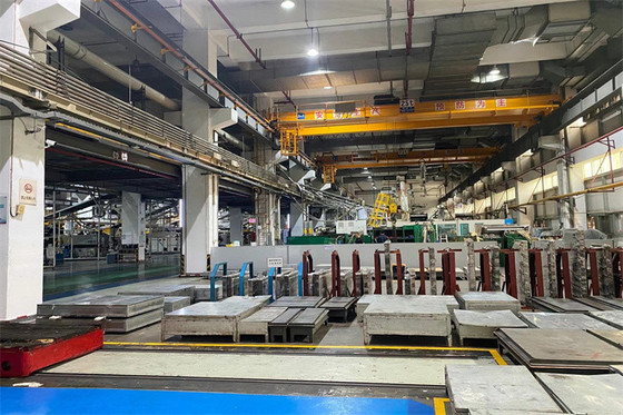 Plastik Enjeksiyon OMCS için Kurutma Karıştırma Merkezi Besleme Sistemi 3 Faz 380V