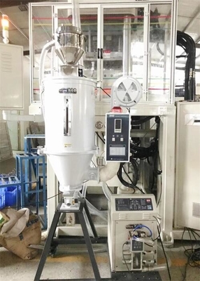 30-6000T Enjeksiyon Kalıplama Plastik Hopper Kurucu Çeşitli Çaplı