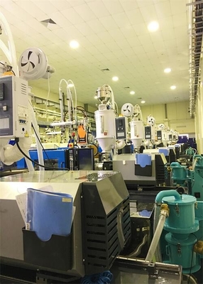 Granül Reçine Kurutma için Higroskopik Olmayan PE Plastik Hazne Kurutucu 380V / 50HZ