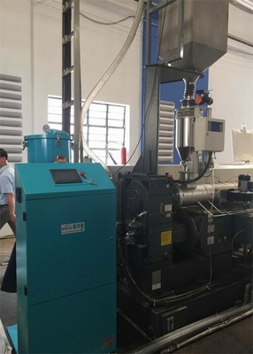 Plastik Malzeme Besleme İçin Ayrı Otomatik Endüstriyel Vakumlu Yükleyici Hazne