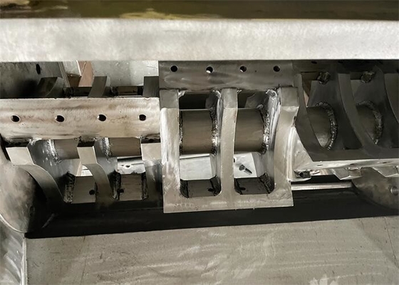 Yüksek Hızlı Gri Plastik Granül Makinası Pelet Parçalayıcı Parçalayıcı SKD-11 OG-5FS