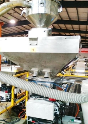 Enjeksiyon Şişirme Ekstrüzyon Plastik Karıştırma Makinesi Gravimetrik Mikser Blender
