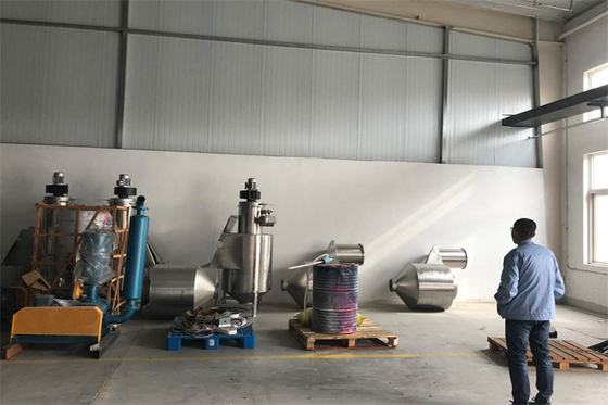 Plastik malzemelerin kurutulması için Otomatik 500-2000 Kg Kapasite Merkezi Besleme Sistemi