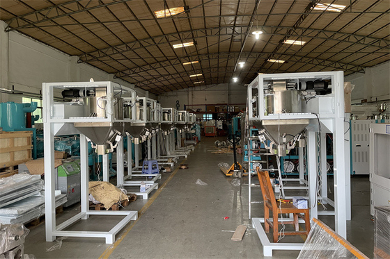 Plastik TPU PVC için Ambalaj İstifleme Tartı Yarı Otomatik Pelet Paketleme Makinesi