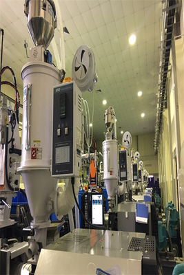 Verimli Optimal Kurutma Çeşitli Isıtma Gücüne Sahip Plastik Hopper Kurutucu