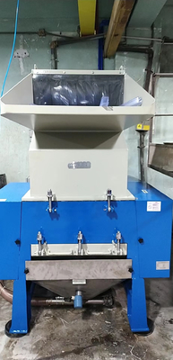 SKD Plastik Geri Dönüşüm Kırma Makinesi, 3.75kw Endüstriyel Plastik Parçalayıcı