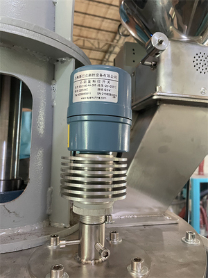 Hava Soğutma 4-30KW Pet Kristalleştirme Makinesi Otomatik Temizleme ile Plastik Kristalleştirici