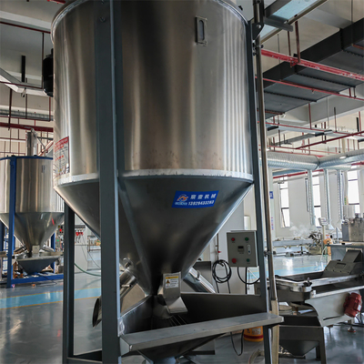 Sürekli üretim için manuel veya otomatik besleme plastik karıştırma makinesi